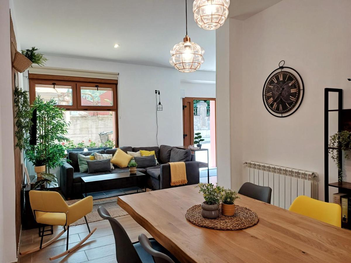 Loft De Tita Larrea Apartment Arriondas Luaran gambar