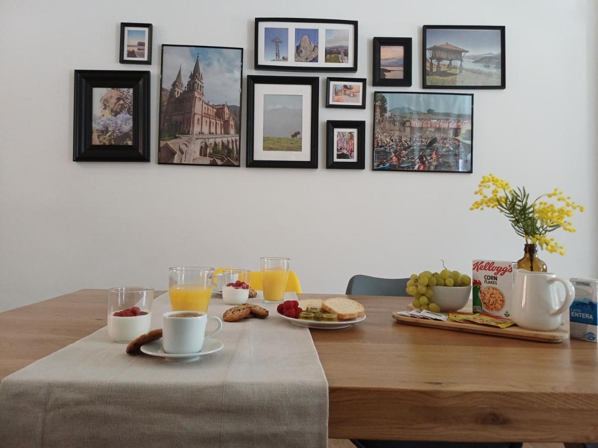 Loft De Tita Larrea Apartment Arriondas Luaran gambar